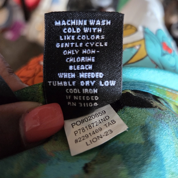 New Directions Blue Floral Blouse - Picture 5 of 5